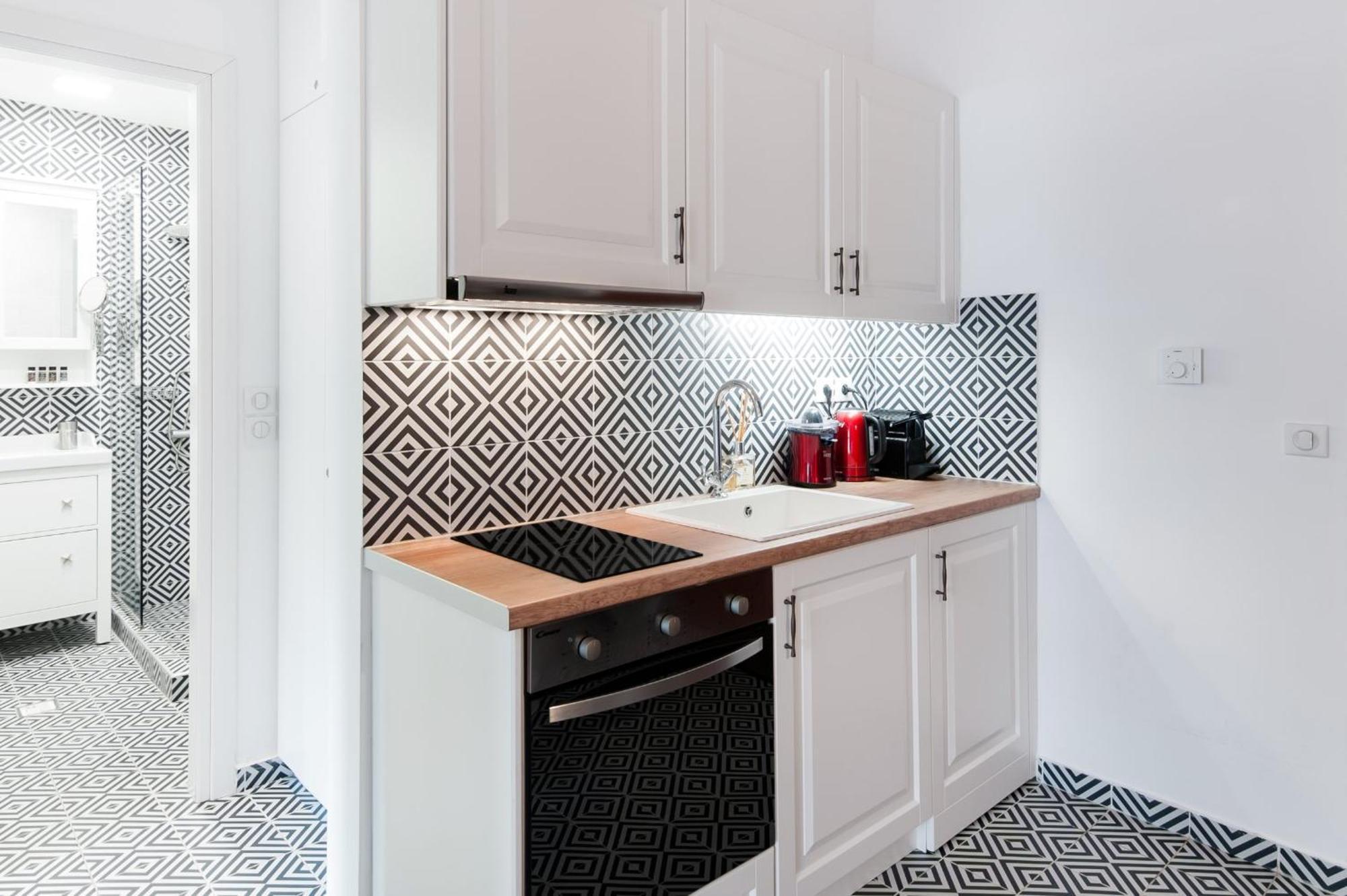 Superior Apartment